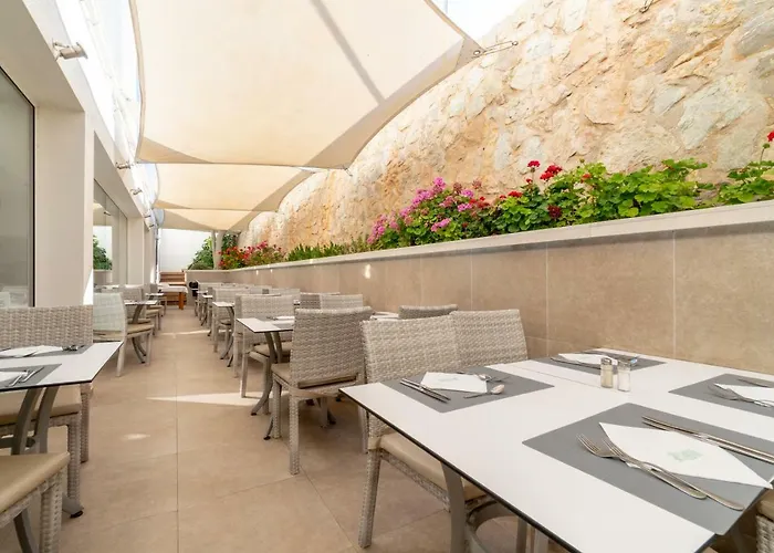 Tropicana Отель 4*