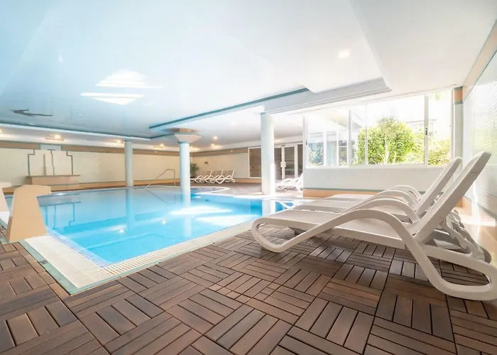 Tropicana Готель Кала-Мільор